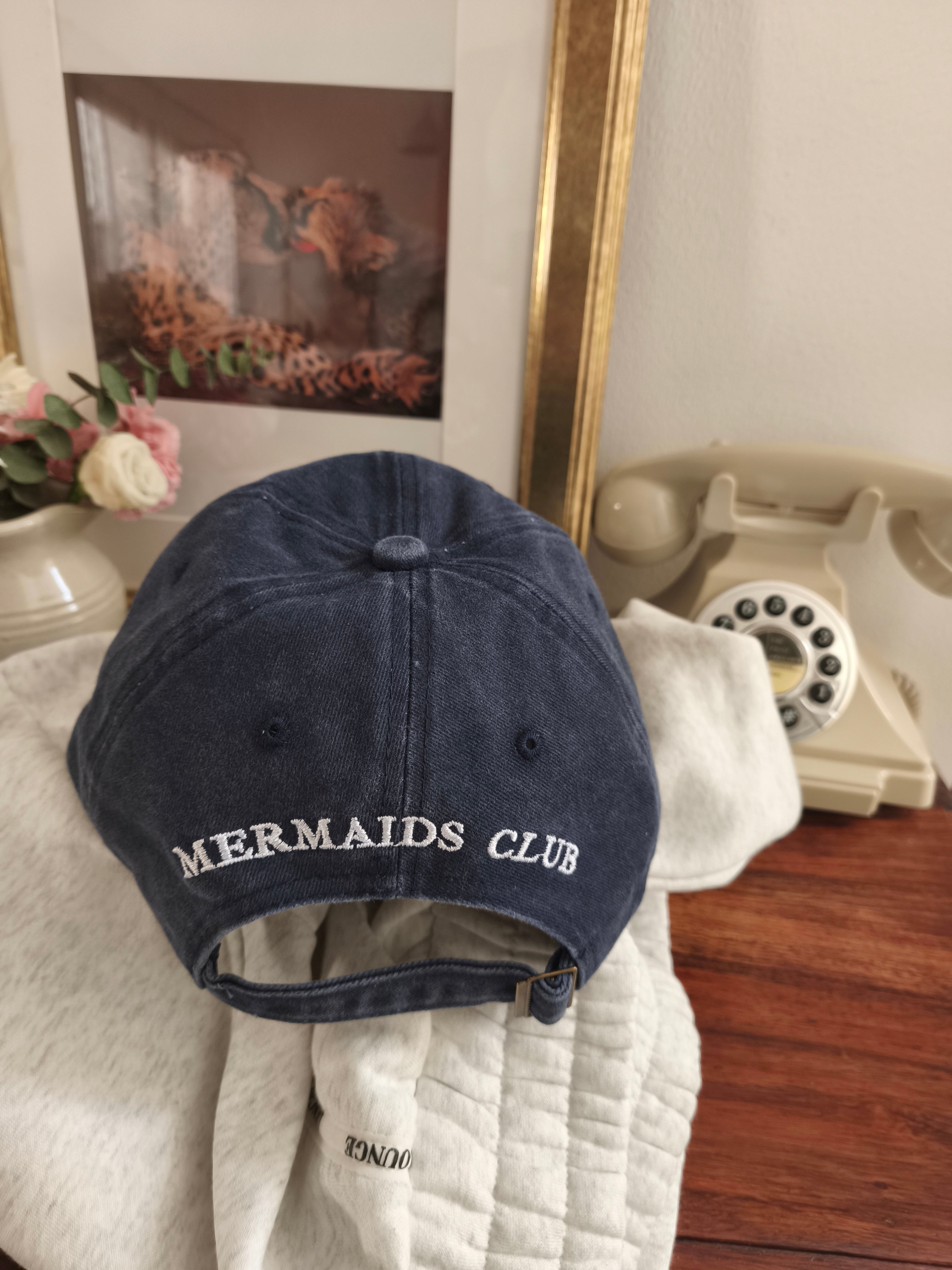 Ocean Cap, elegant and sober cap, discret and efficient sun protection by the pool